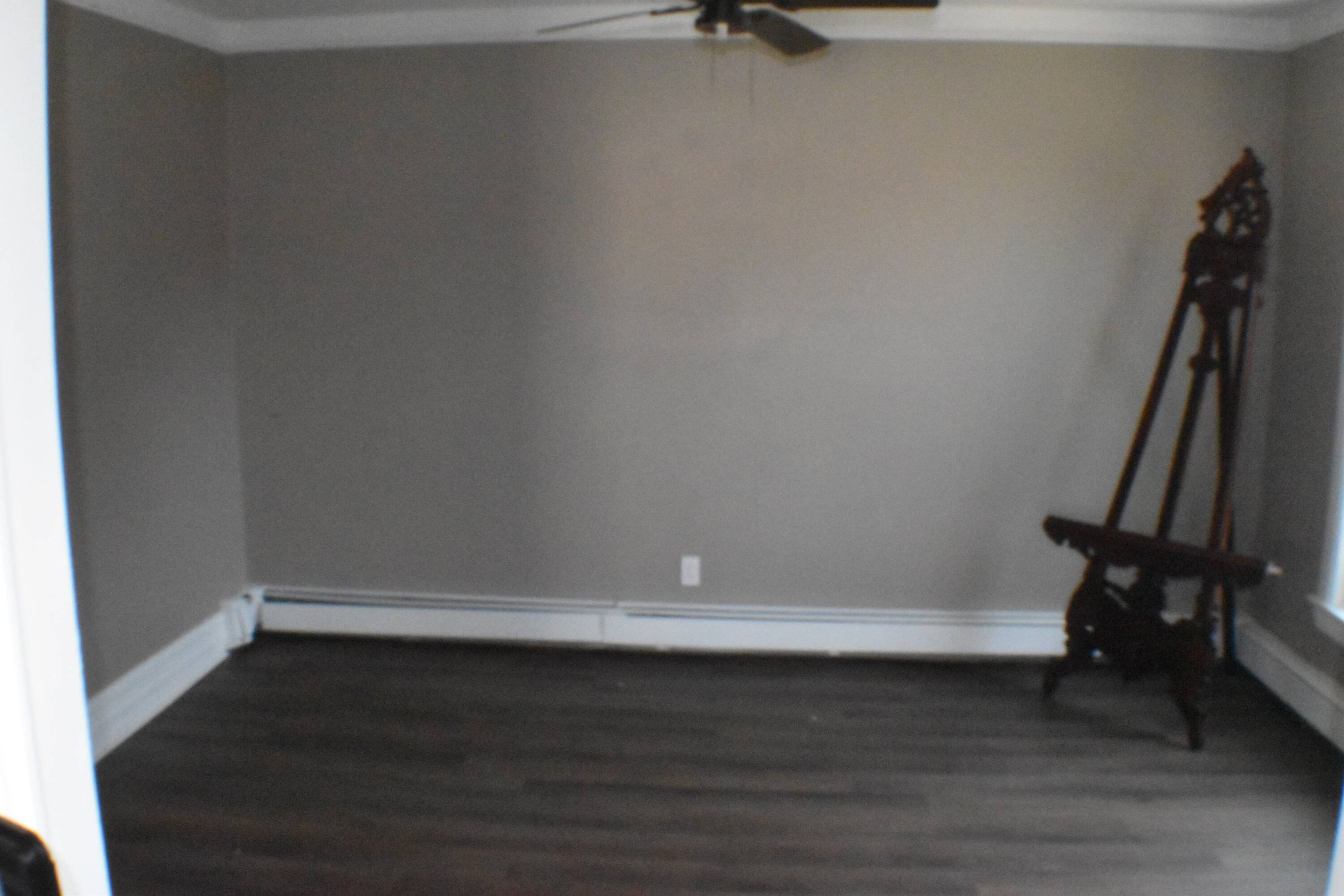 Commercial Property for Sale in Romulus Michigan 48174